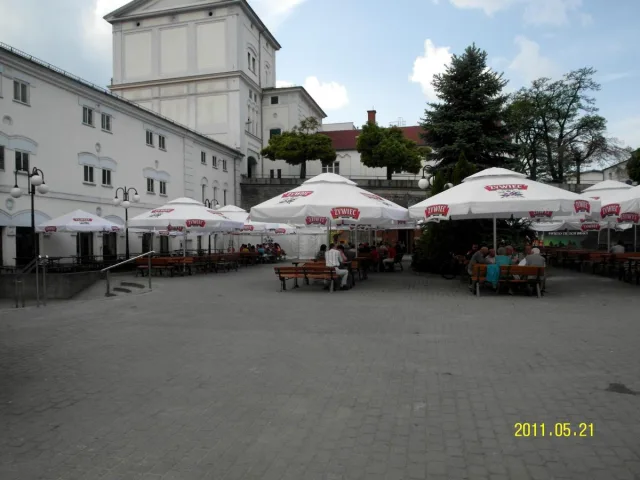 e22d45a357e10ed82829bd3254eee582.jpg